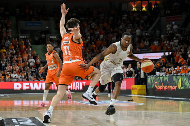 在本场葡萄 在本场葡萄