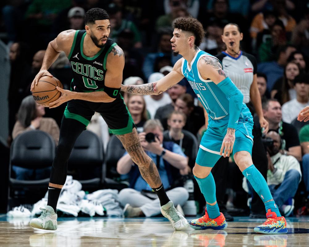 弱点并加以 弱点并加以