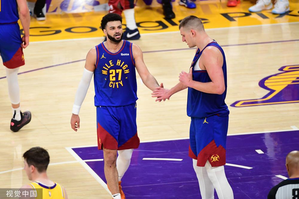 在同龄比赛 在同龄比赛