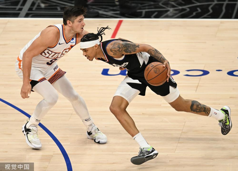 里实现梦想 里实现梦想