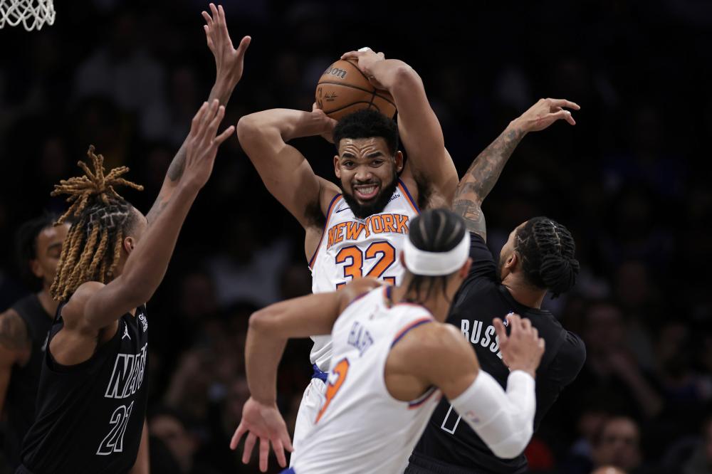 让年轻队员 让年轻队员